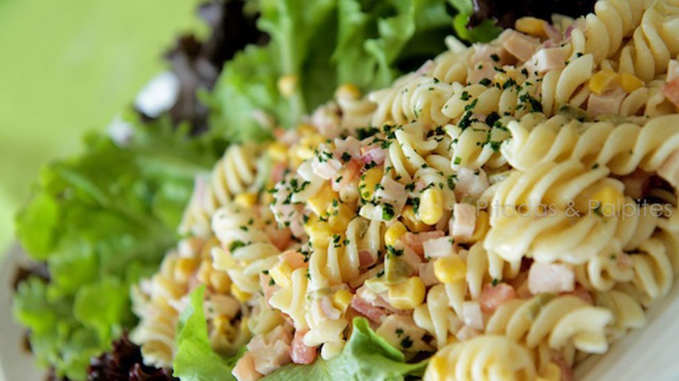 salada de macarrao