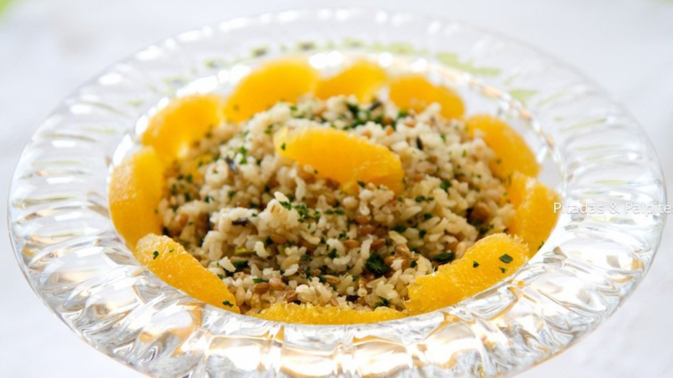 salada de arroz e grãos